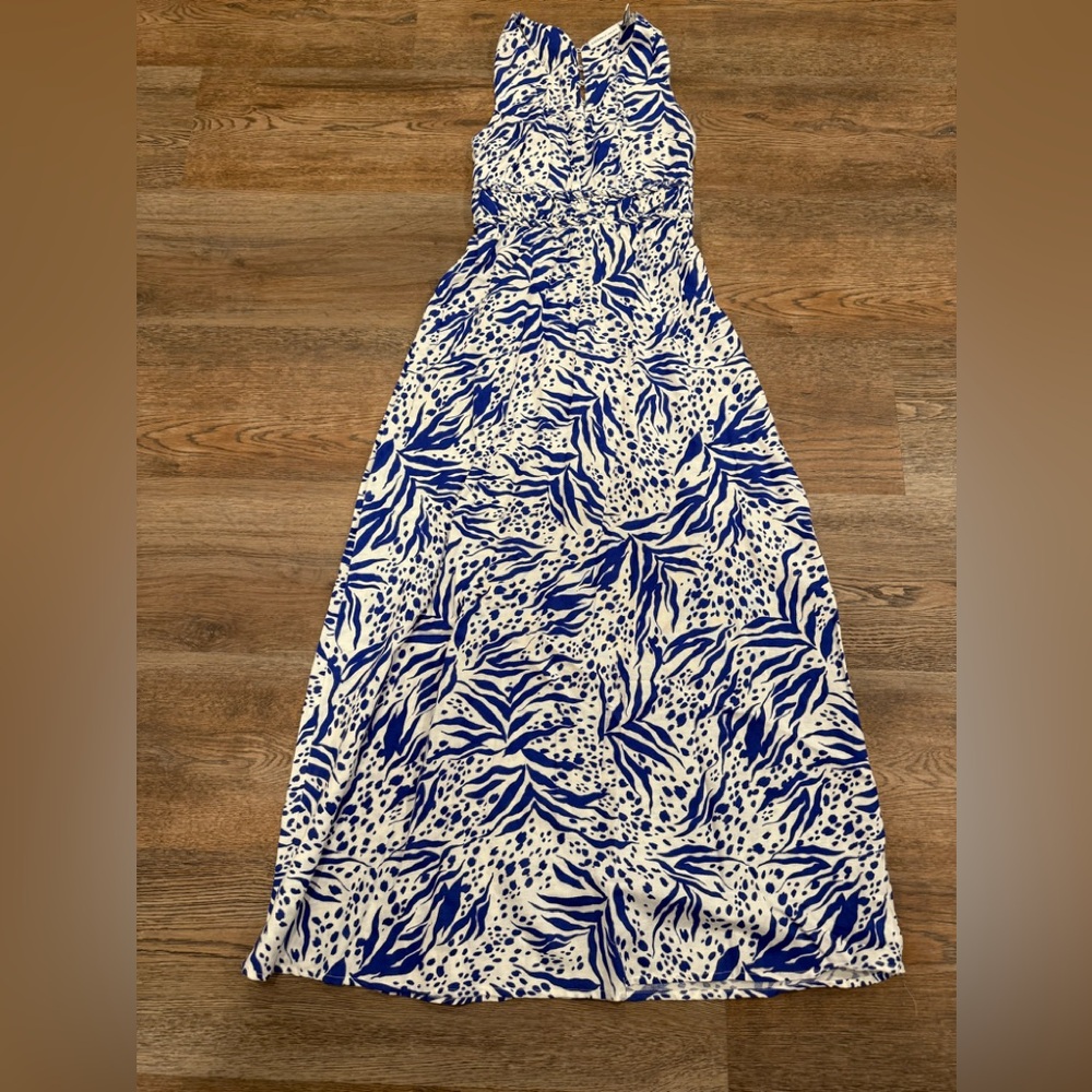 Sincerely Jules Navy and white Patterned Maxi Dress
